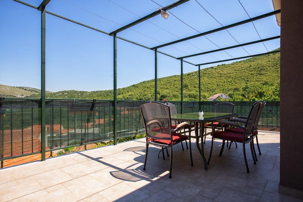 Holiday Villa Anna Primorski Dolac Exterior foto
